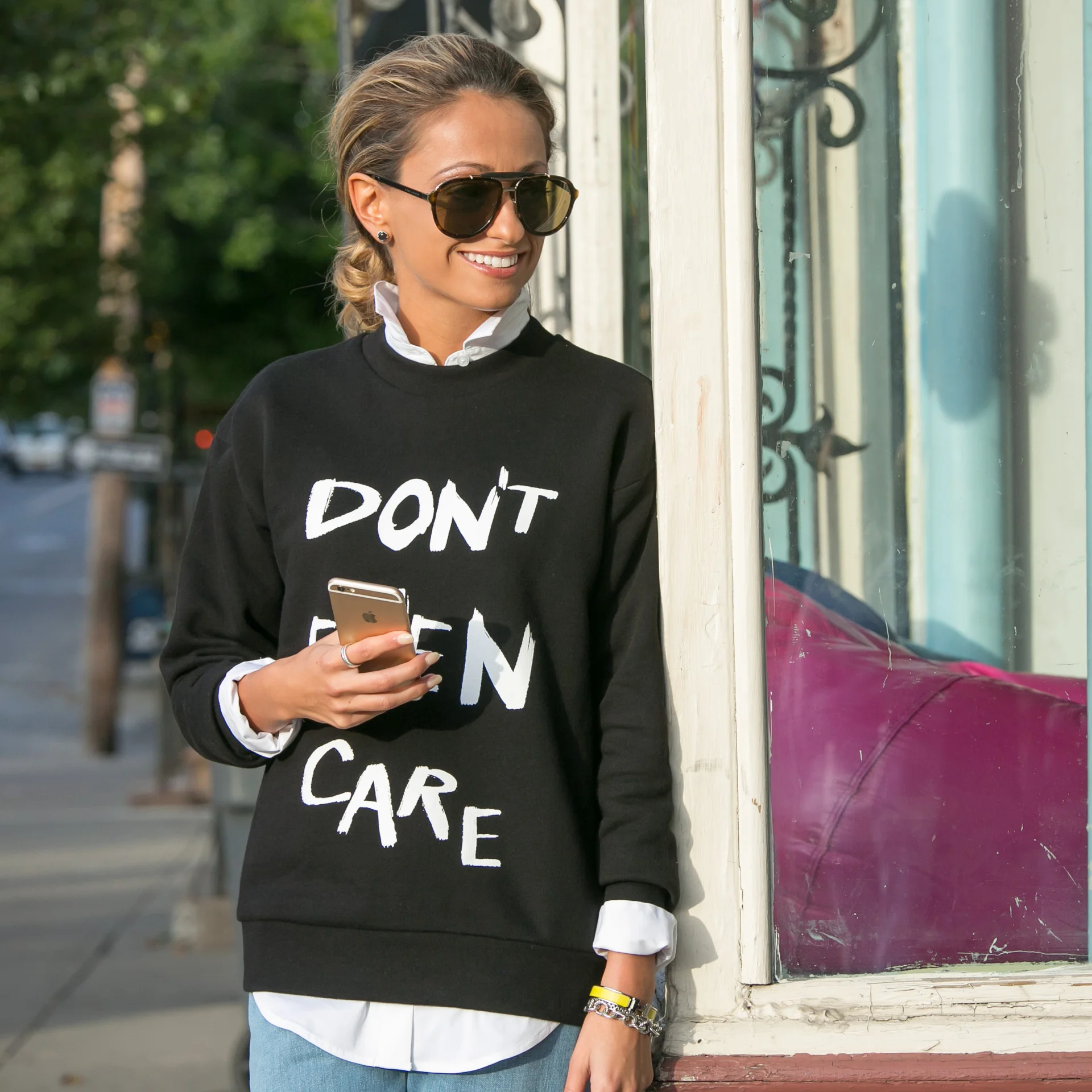 Sweatshirt: Etre Cecile | Jeans:Etre Cecile| Boots: Saint Laurent Dino Petrocelli Photography