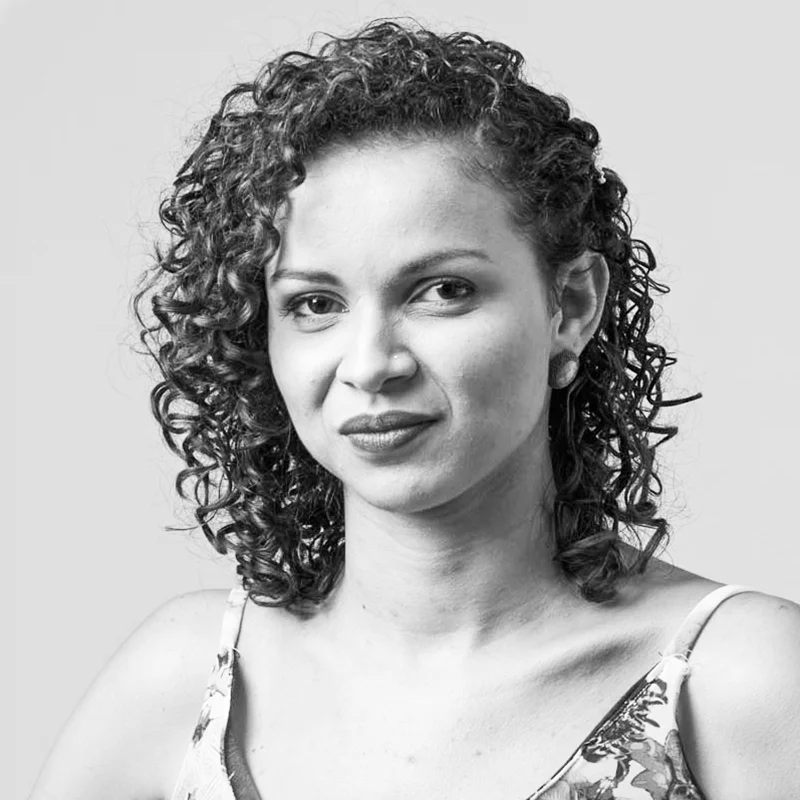 THAIS APARECIDA - ADMINISTRATIVO