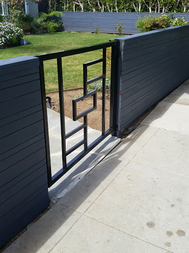 Front Gate Frame