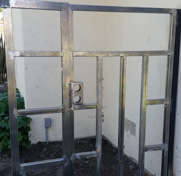 los angeles - Custom steel gate .png