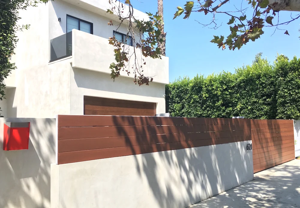 Modern Driveway gate Manhattan Beach.jpg