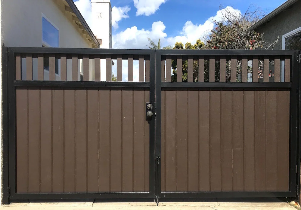 ElectricMotorzied Driveway Gates — Harwell Design Fences, Driveway Gates, Los Angeles, Santa