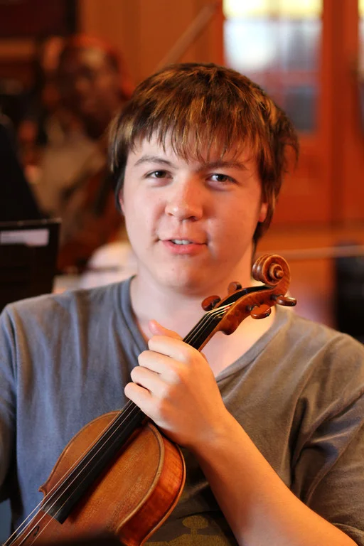 Niko Umar Durr, Violin, 2007, 2009, 2011, 2012