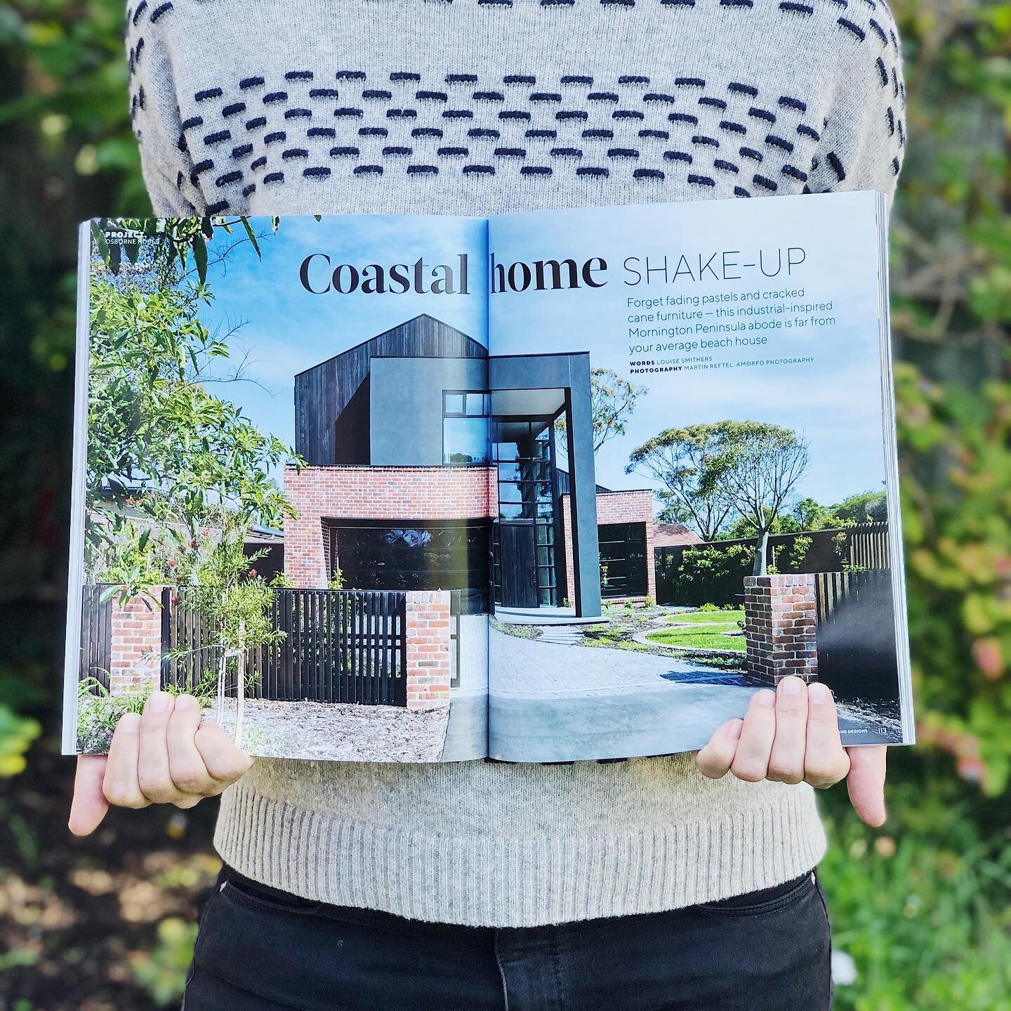 Alwasys fun seeing our images in print. Check out @littlebrickstudio brilliant design, styling by @thecullininteriors and build by @swellbuildinggroup in this months  @granddesignsau

#buildingdesign #architecture #architecturelovers #dreamhome #inte