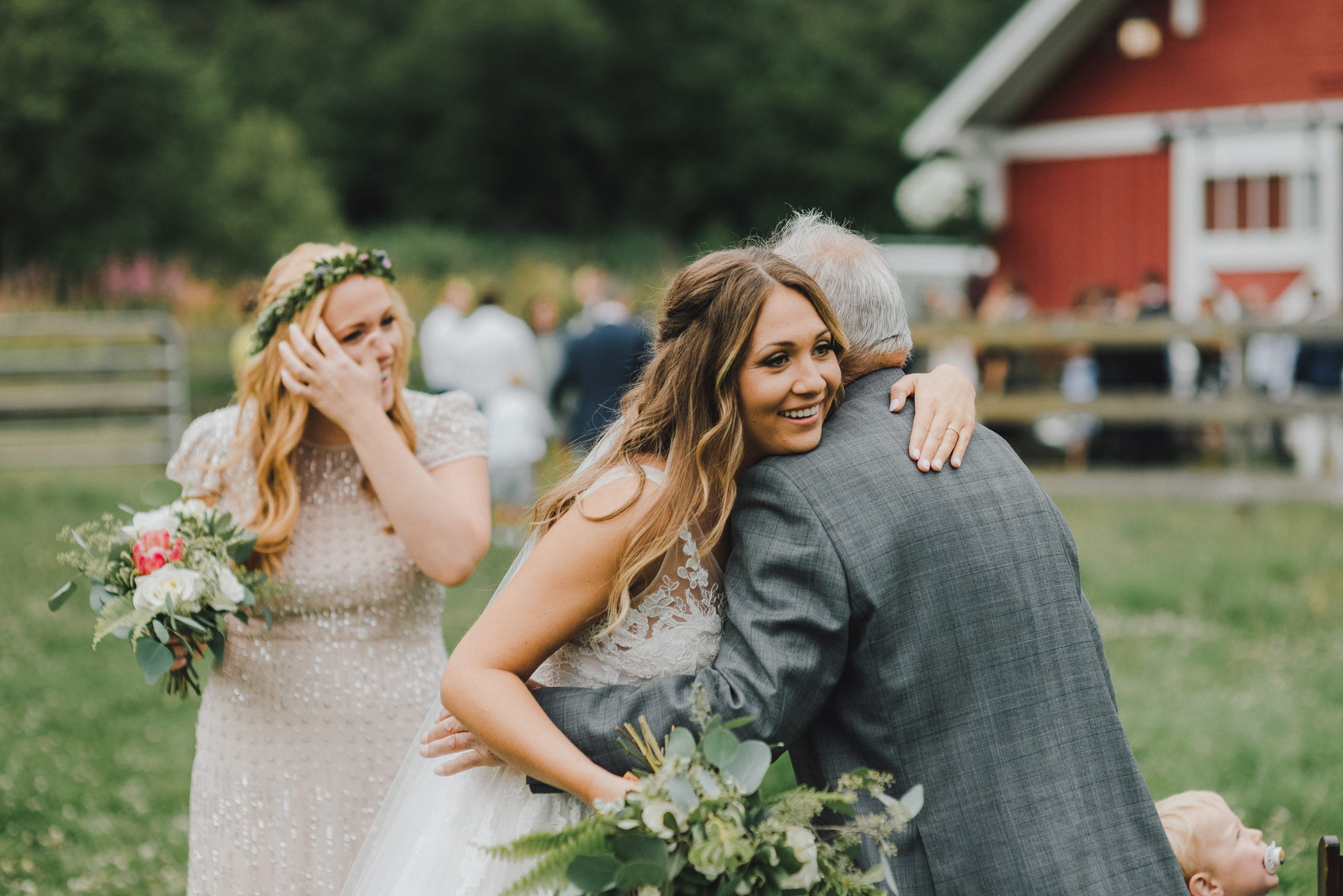 pemberton-riverlands-equestrian-red-barn-wedding (32 of 79).jpg