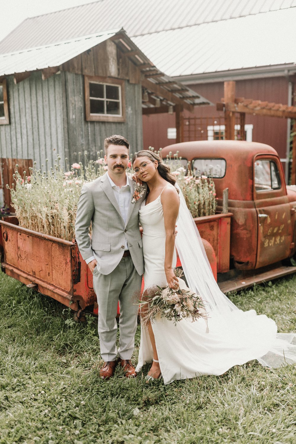rustic-elegant-barn-wedding-thekoebels-80.jpg