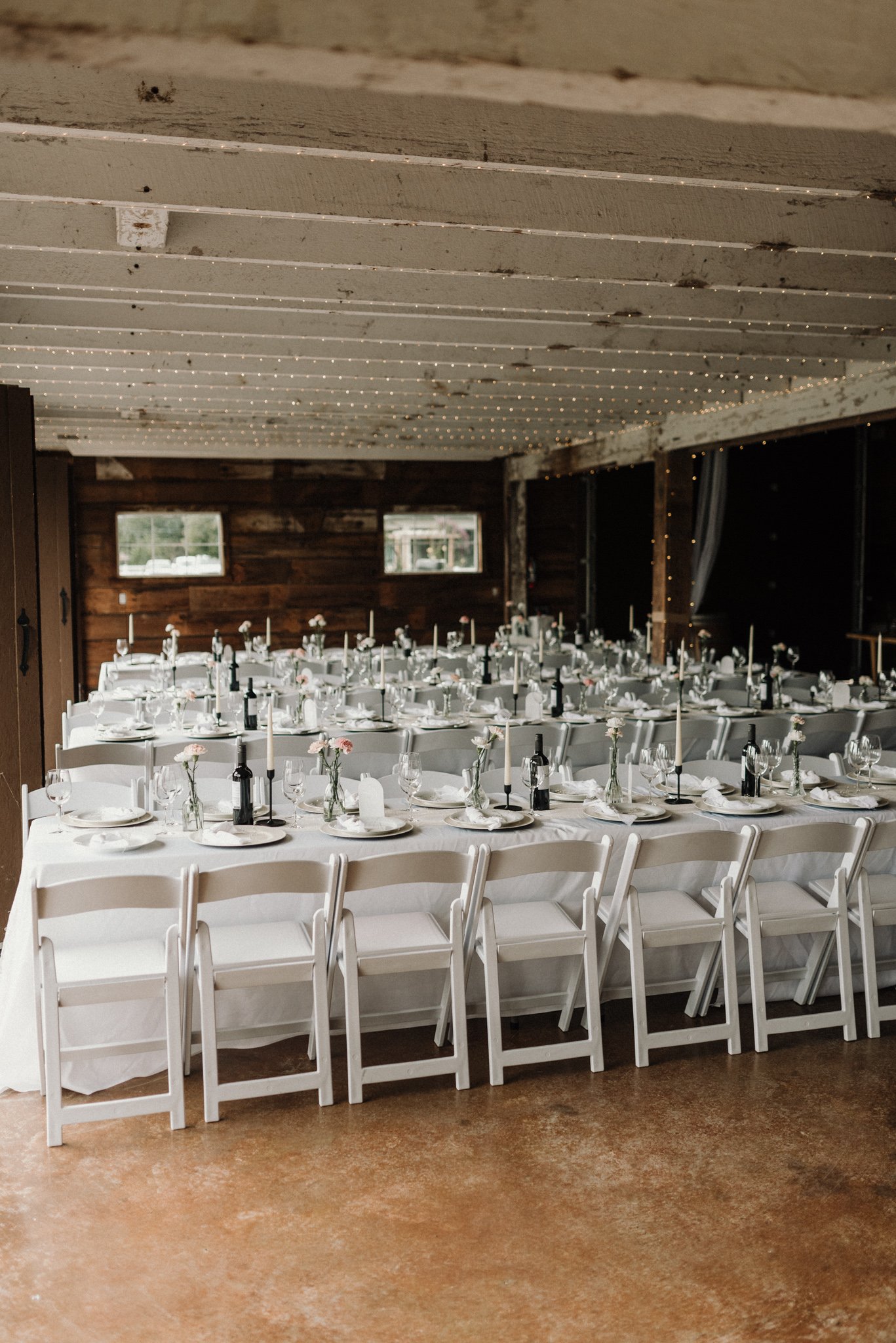 rustic-elegant-barn-wedding-thekoebels-99.jpg