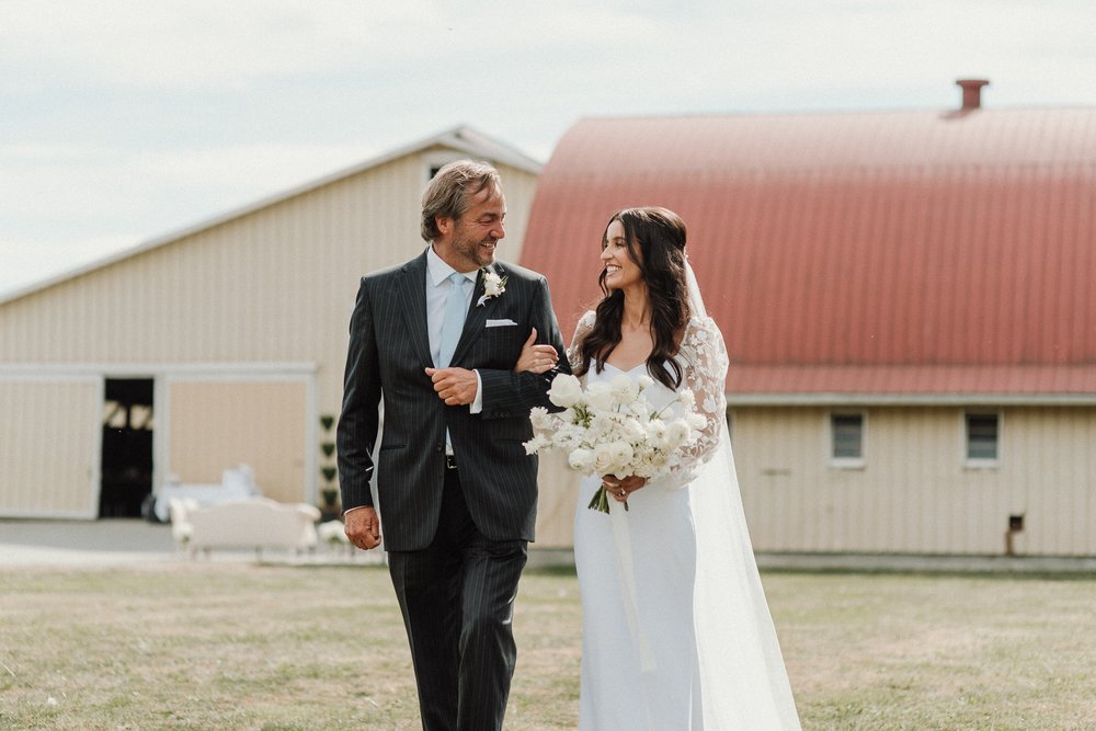 romantic-barn-wedding-brianick-114.jpg