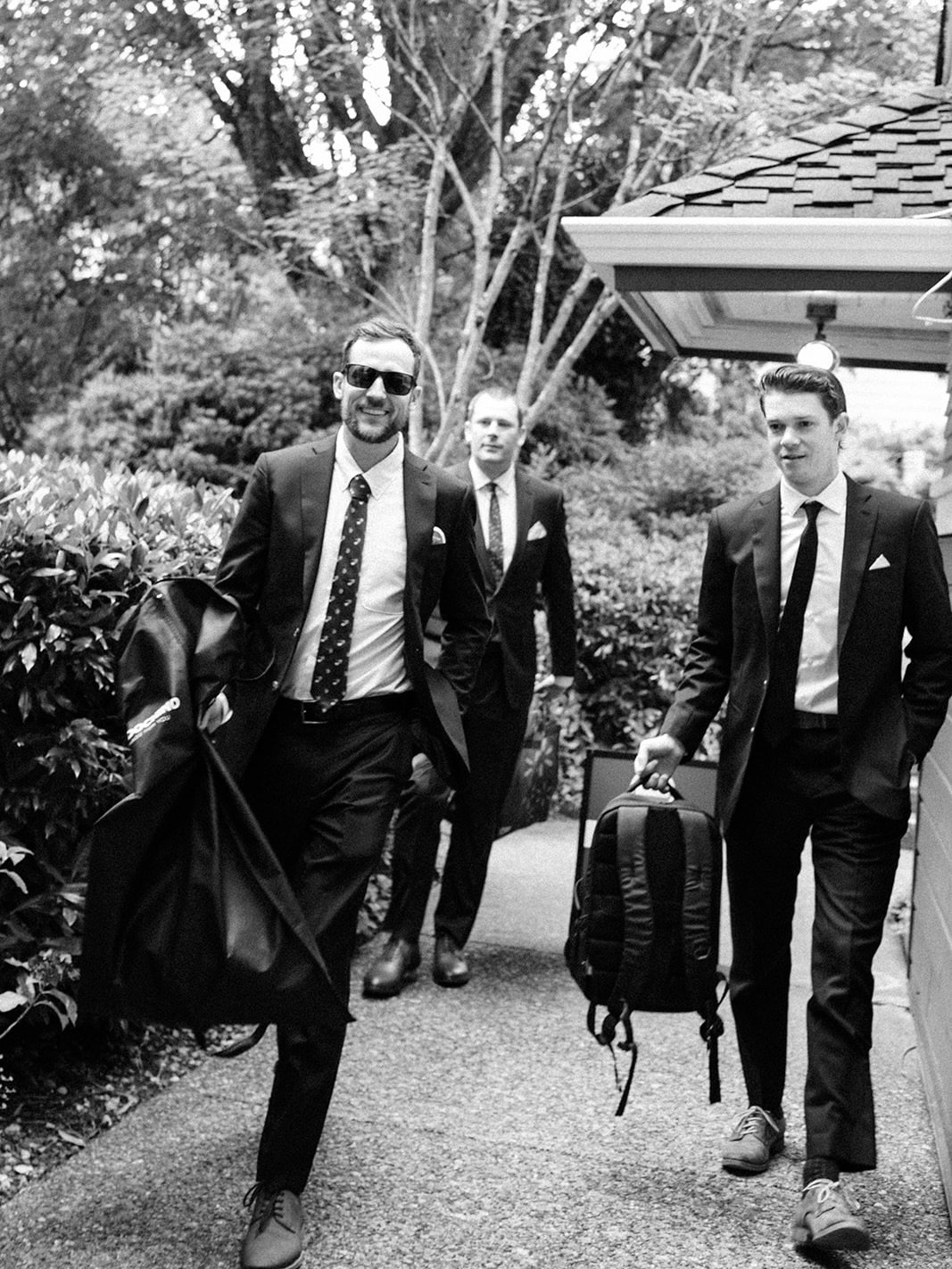 A preview from S+M&rsquo;s Deep Cove wedding 🫶🏼