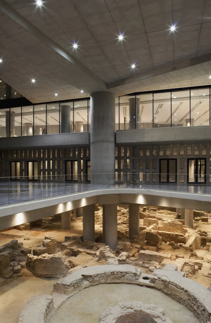 acidadebranca:

 
New Acropolis Museum by Bernard Tschumi Architects
via