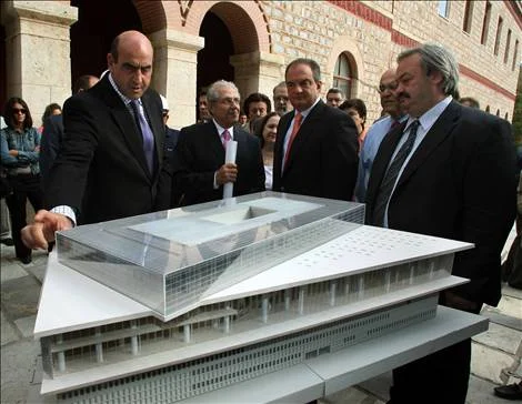 acidadebranca:

The New Acropolis Museum, Athens, Greece
via