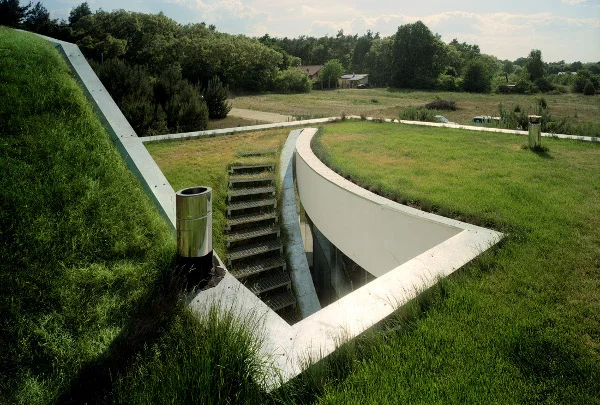 (via ulteriorprojects)
