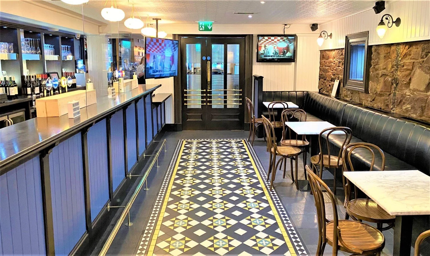 Mollys Cal bar.jpg