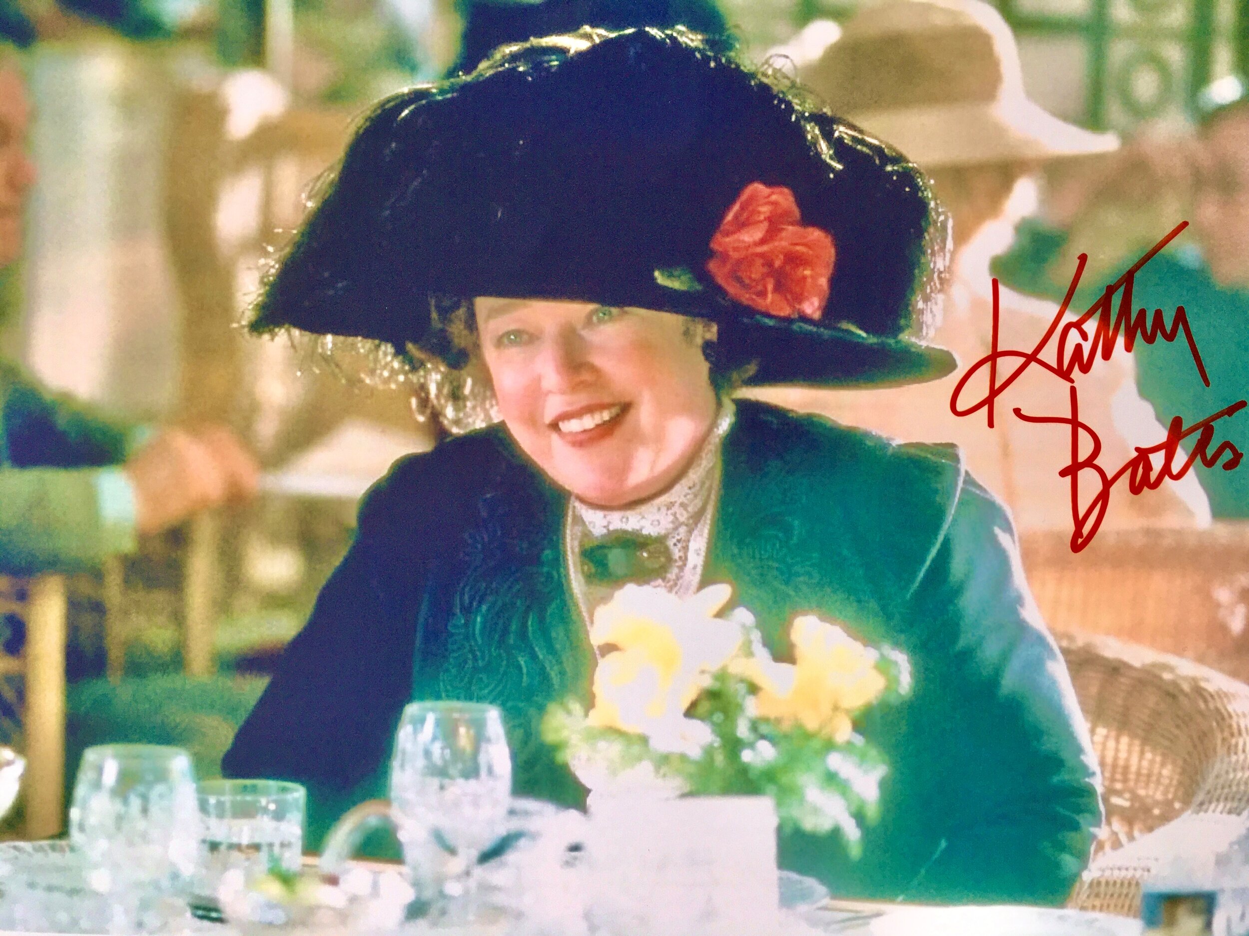 Kathy Bates auto photo.jpg