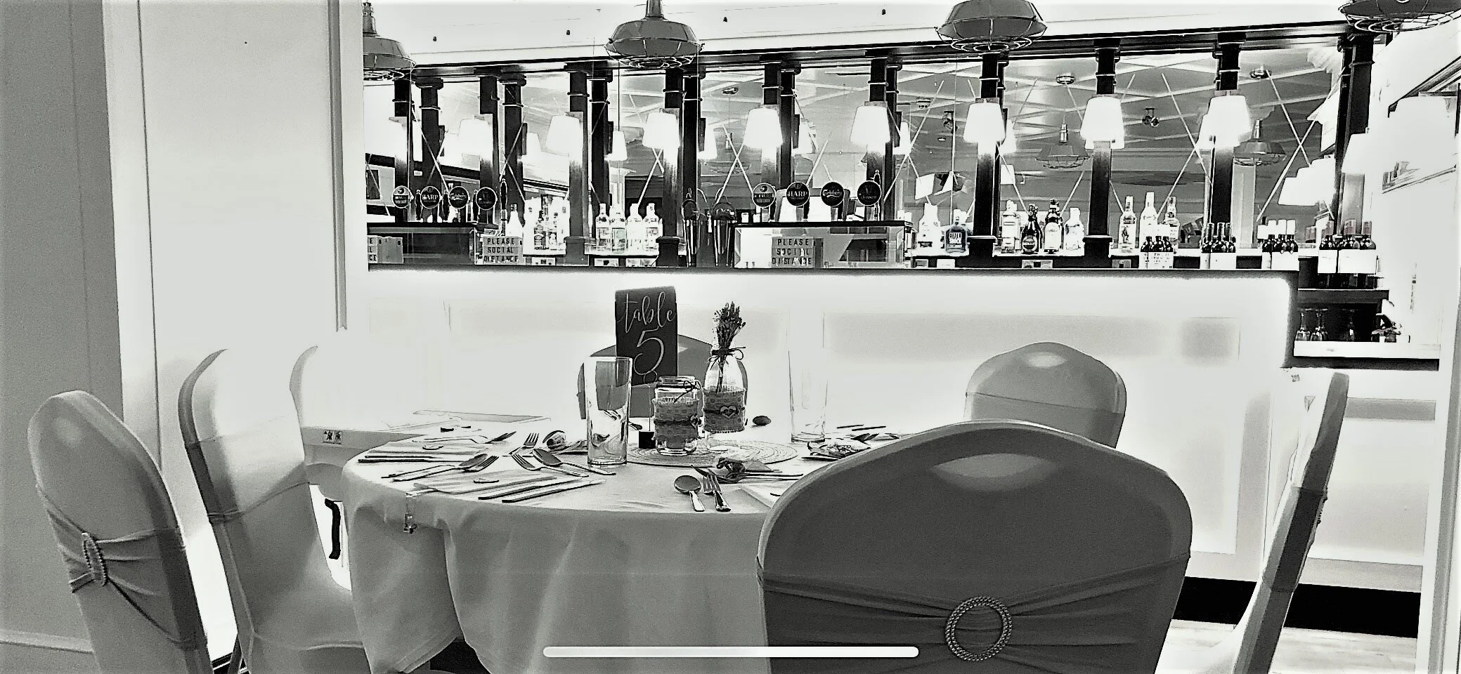 Rose Lounge Wedding Table & Bar (2).jpg