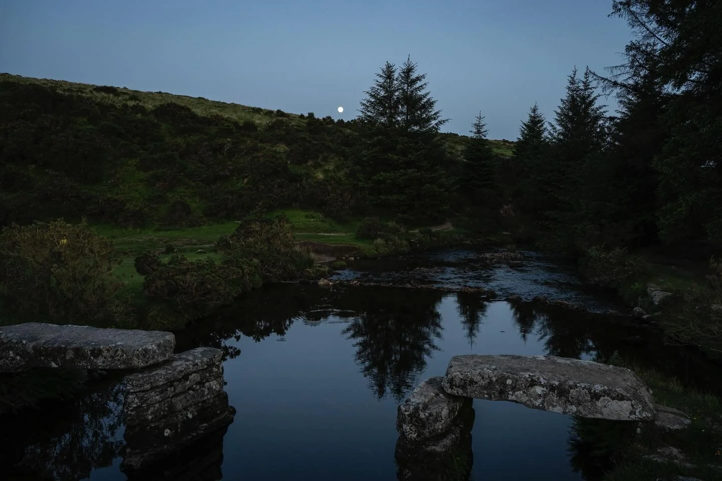 Flower / Mother / Milk full moon rising over the East Dart river in Dartmoor. 29th May 2026. It&rsquo;s also a &lsquo;blue moon&rsquo; this month, as it&rsquo;s the second full moon in May. I&rsquo;m continuing in my mission to capture the perfect mo