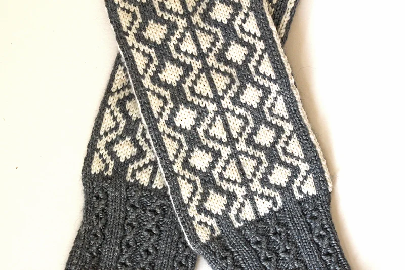 Divelish mittens by Rachel Coopey