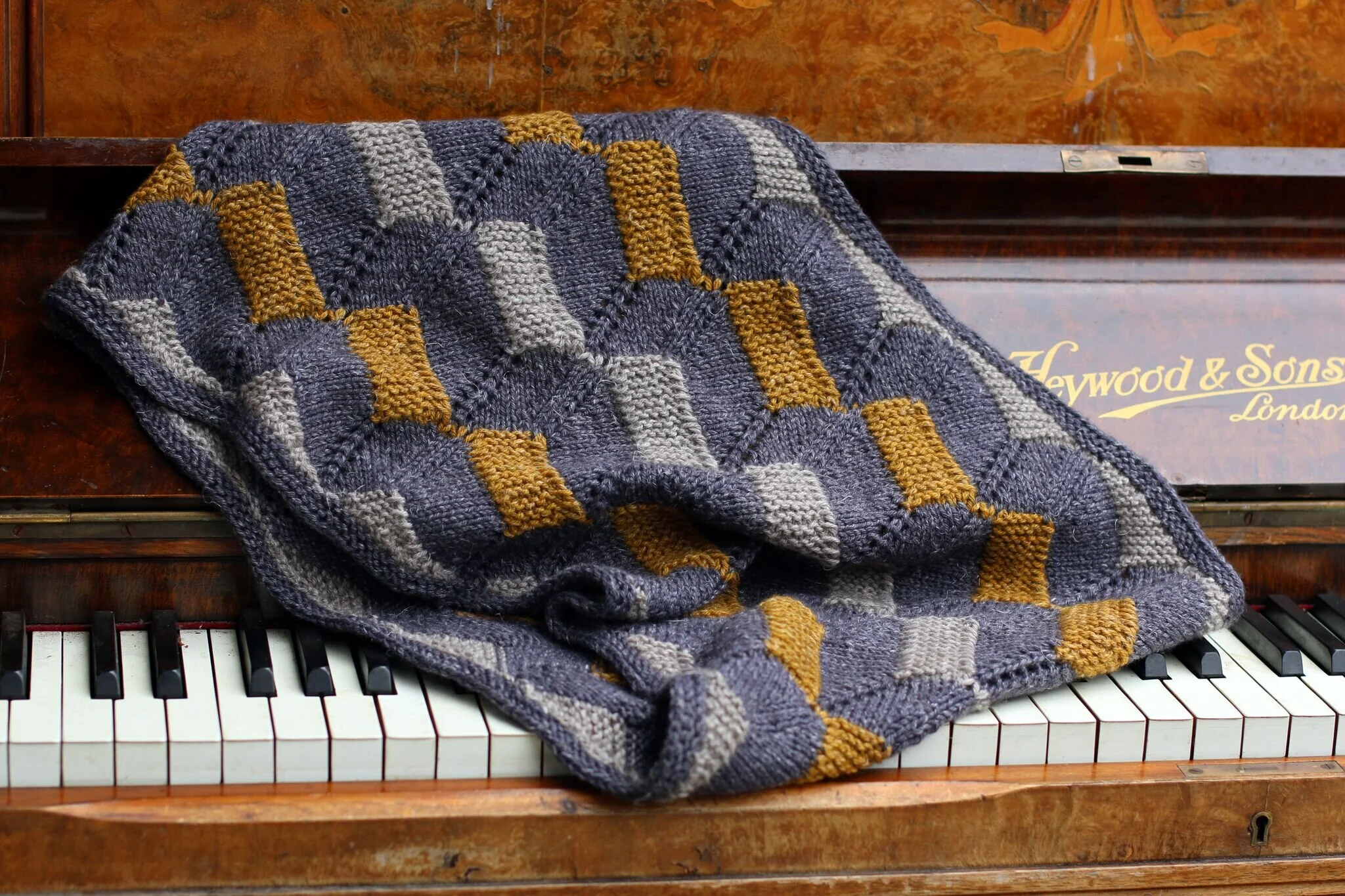 Rutland Cowl by Bristol Ivy high res.jpeg