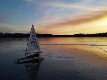 North Lake Leelanau Ice boating Feb 2021