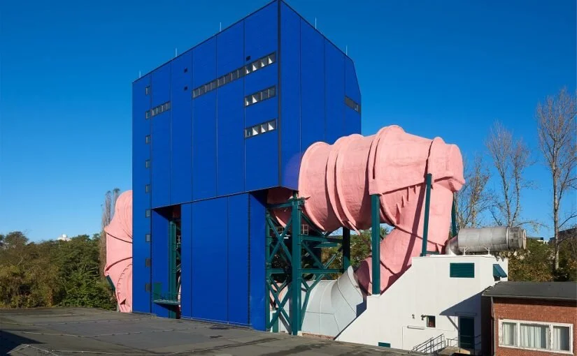 One for the German speakers, but to be honest if you don’t speak German you can always look at the pictures. Head over to moderneREGIONAL for some architectural treats, here
