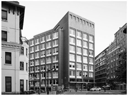 Basque modernism you say? The pleasingly clean modernbasquecountry instagram is one of our favourites, and you can see what all the fuss is about, here