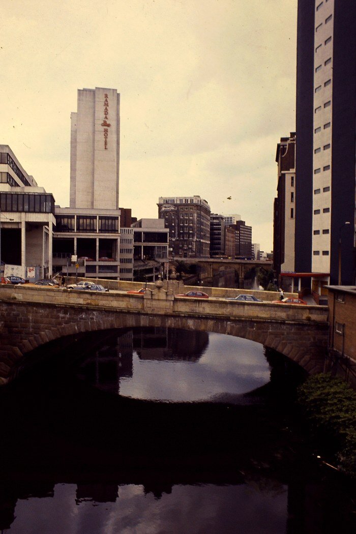 Victoria Bridge