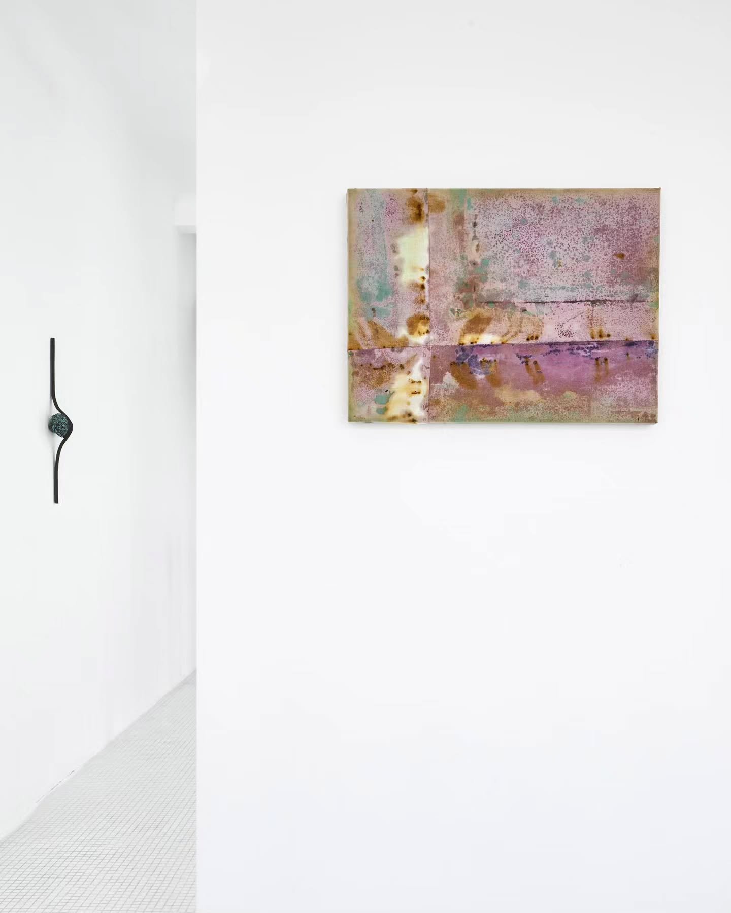 Unruly Painting (Landscape II)
August 2022 - present
Humidity indicator, water, cotton
30 x 40 cm

Part of the group show &quot;Lavender Snows&quot; curated by @maud_salembier. The show is running until 19 of August at @latraverse_marseille 🌊

Exhib