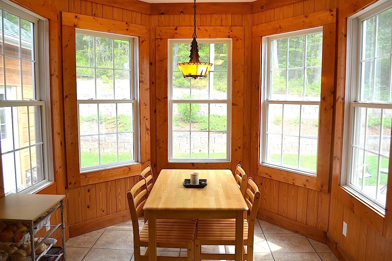 Breakfast Nook.JPG