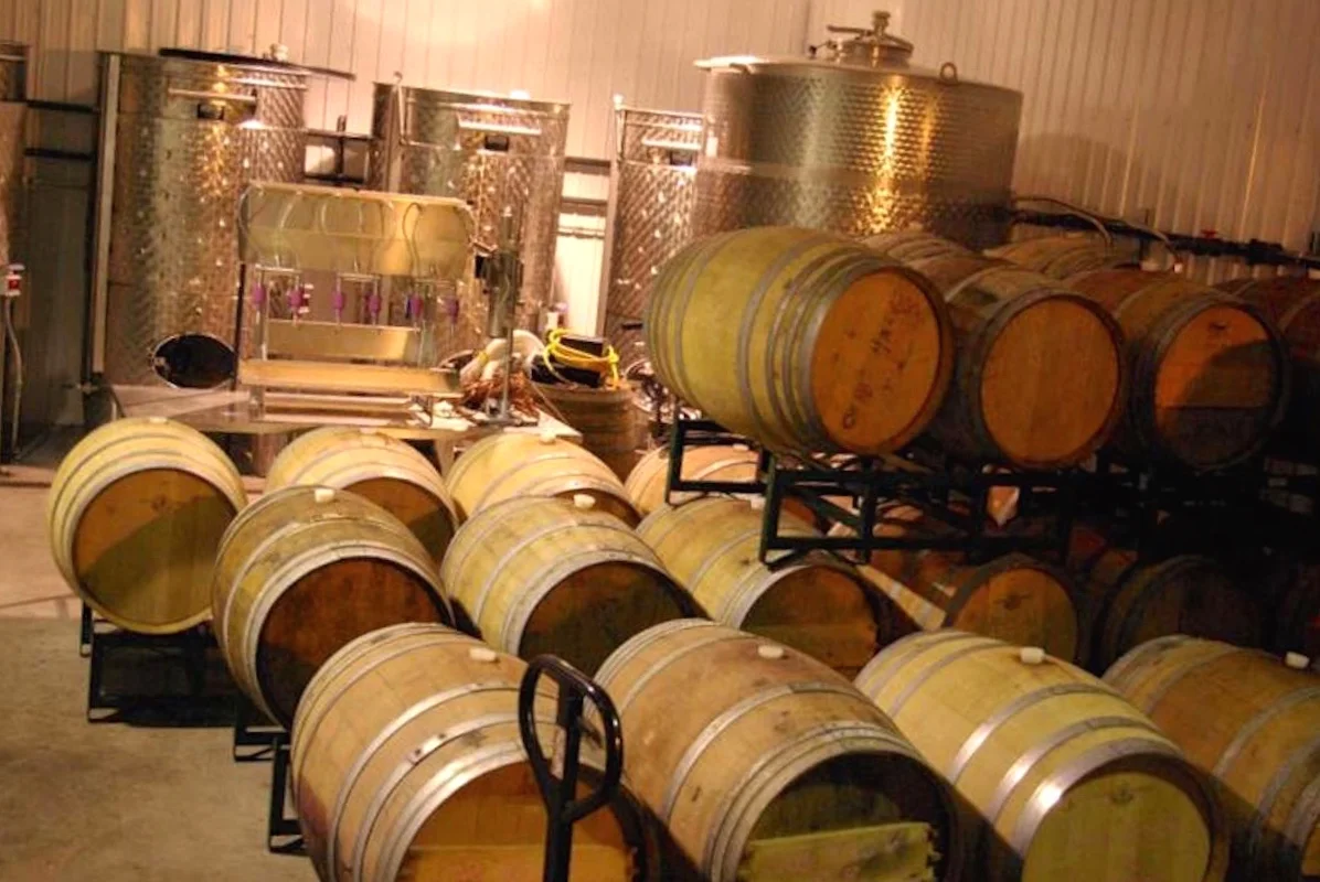 Winery3.jpg
