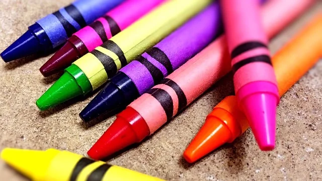 crayons-879974_640.jpg