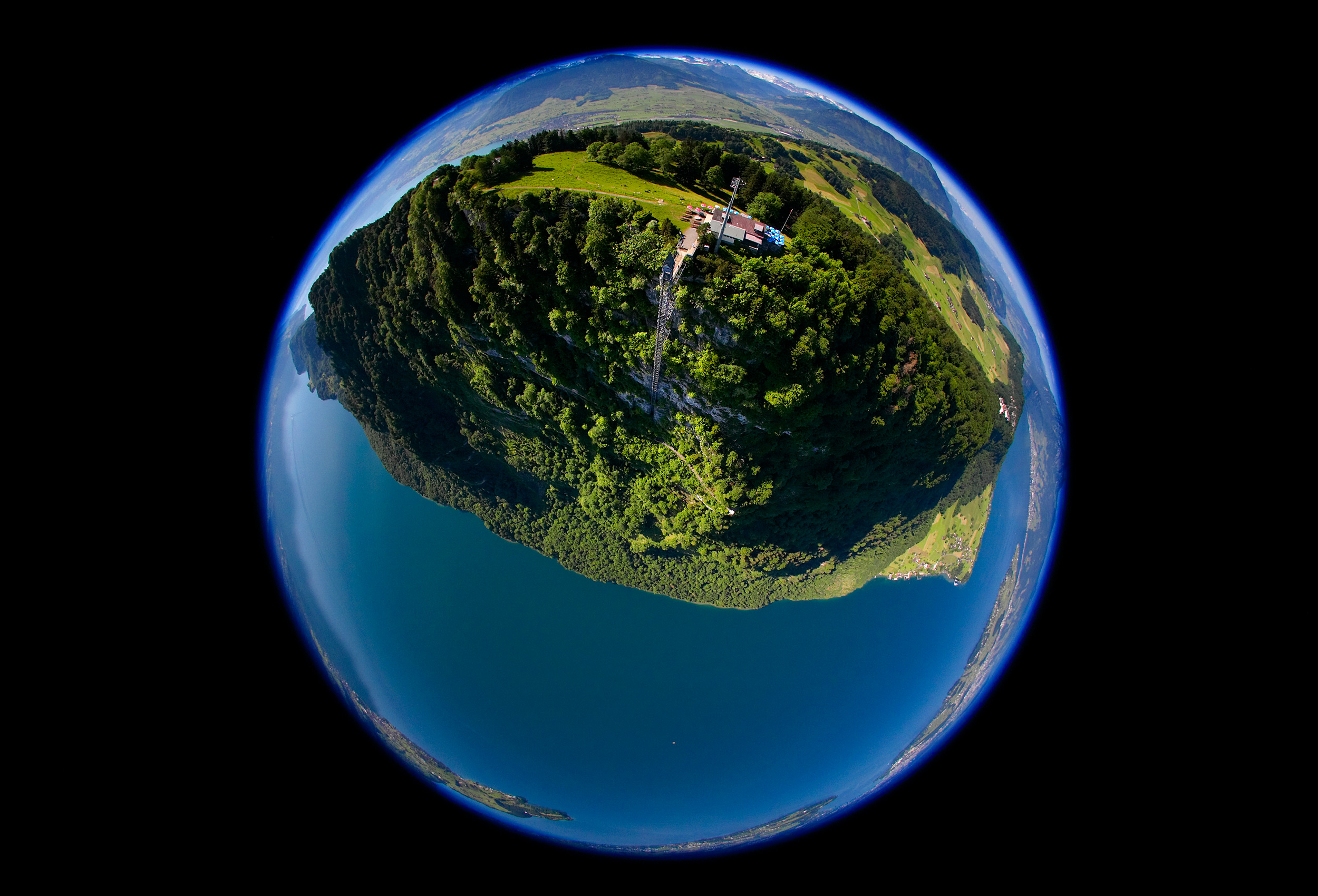 Swisscom-Broadcast-2.jpg