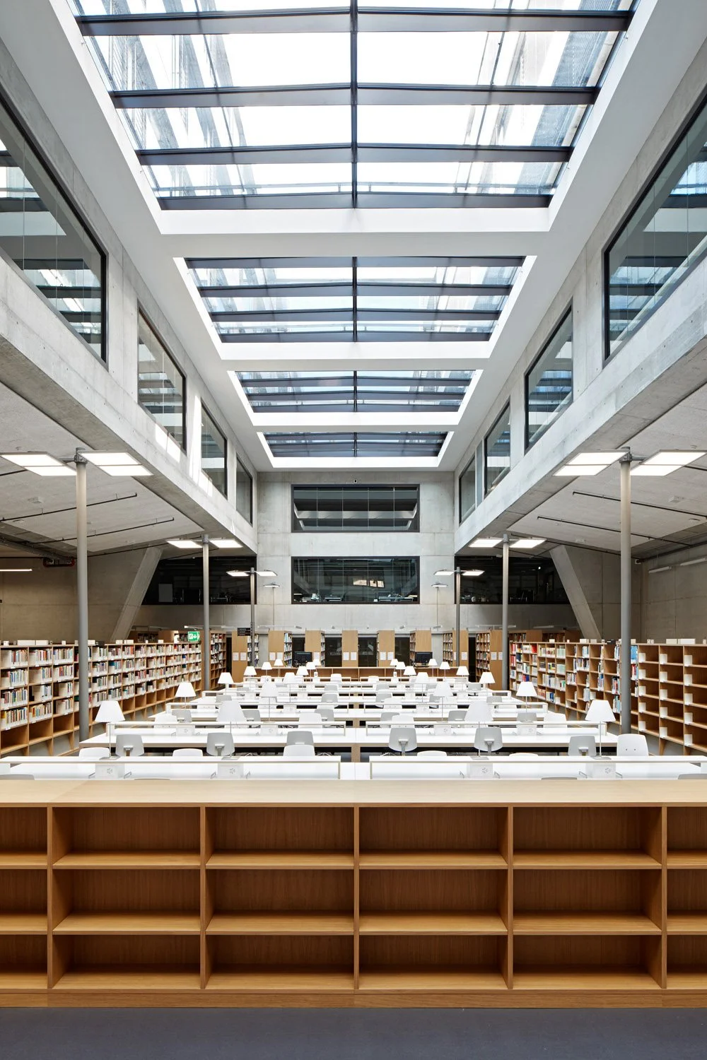 Spreng und Partner Architekten Uni von Roll8.jpeg