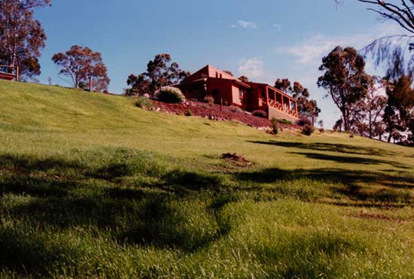 House-studio near Hobart, Tasmania