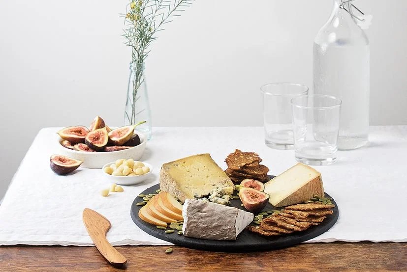 Brooklyn Slate Company knows how to rock the charcuterie train like it's nobodies business. They have an asbolutely beautiful assortment of slate in different shapes and sizes!