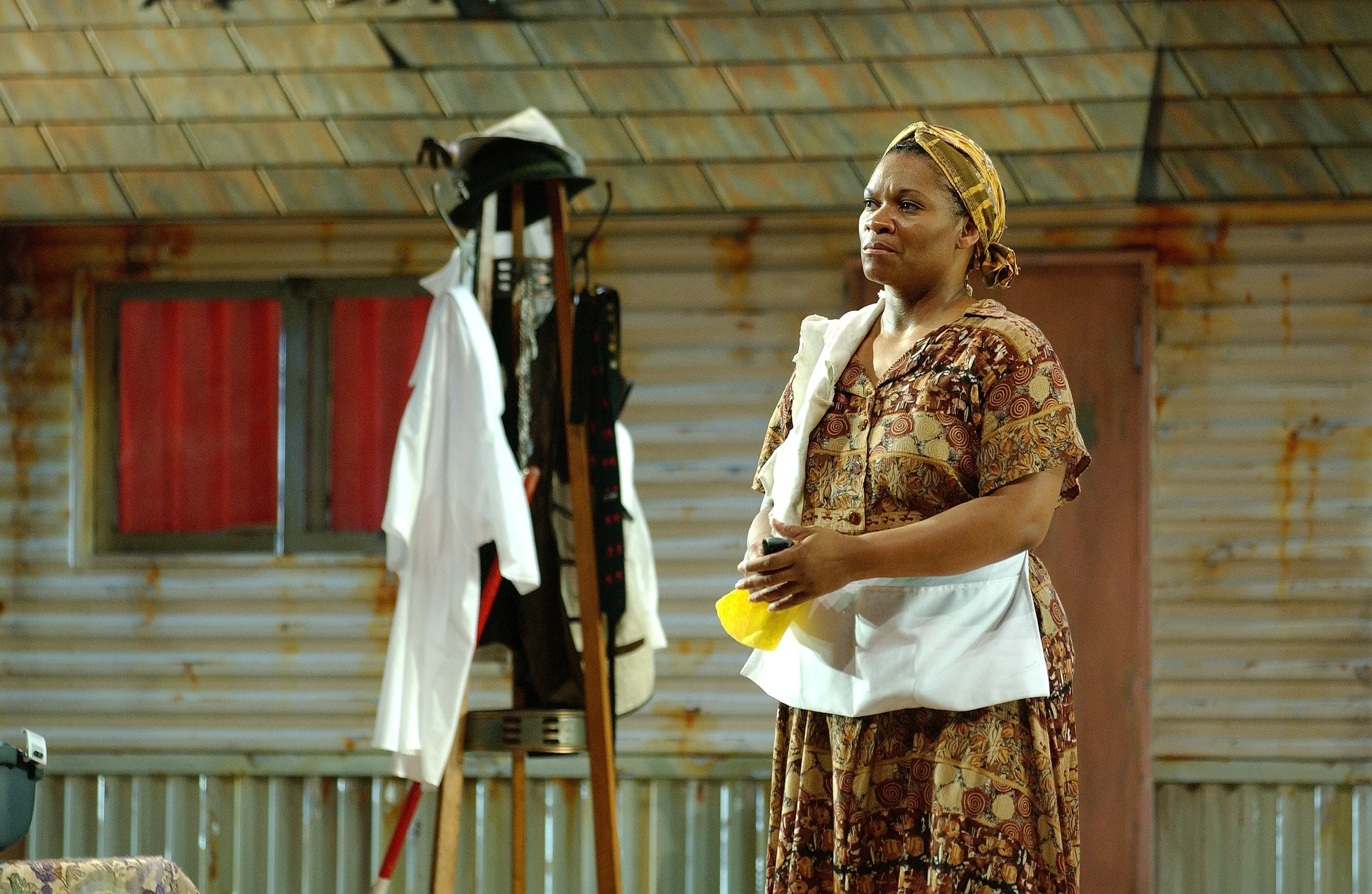 Brenda - outside Jasmin's room.JPG