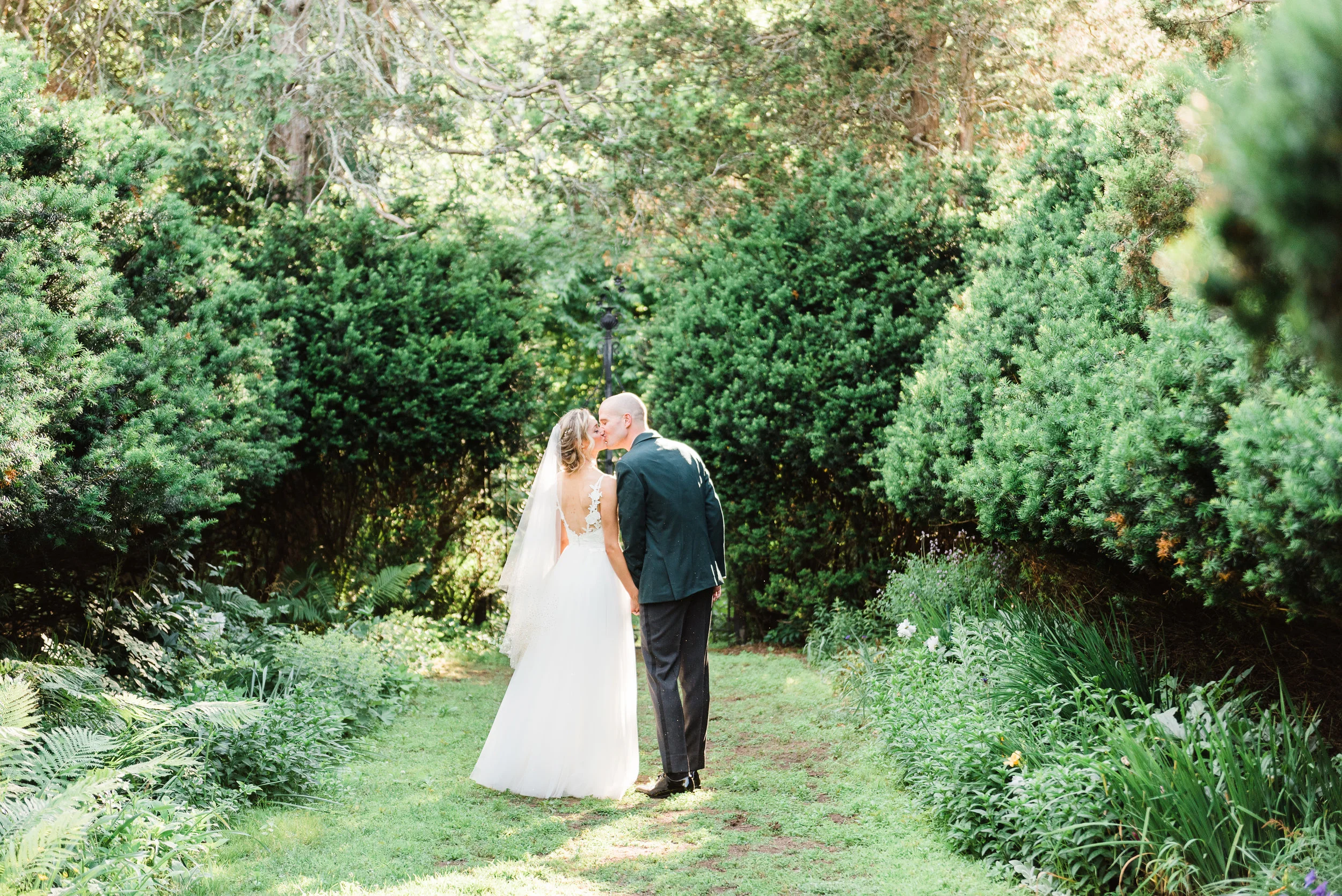 Sam + Ian // Mass Audubon Habitat Center & Wildlife Sanctuary Wedding, Belmont, MA