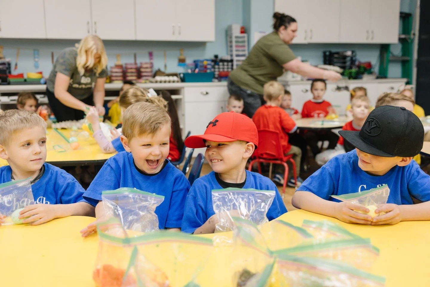 Preschool registration for the 2026-2027 school opens Monday, January 12th!🍎📕

We offer classes for 3-4 year olds and 4-5 year olds. Our preschoolers rotate through swimming, tennis, and tumbling lessons in addition to our research-based curriculum