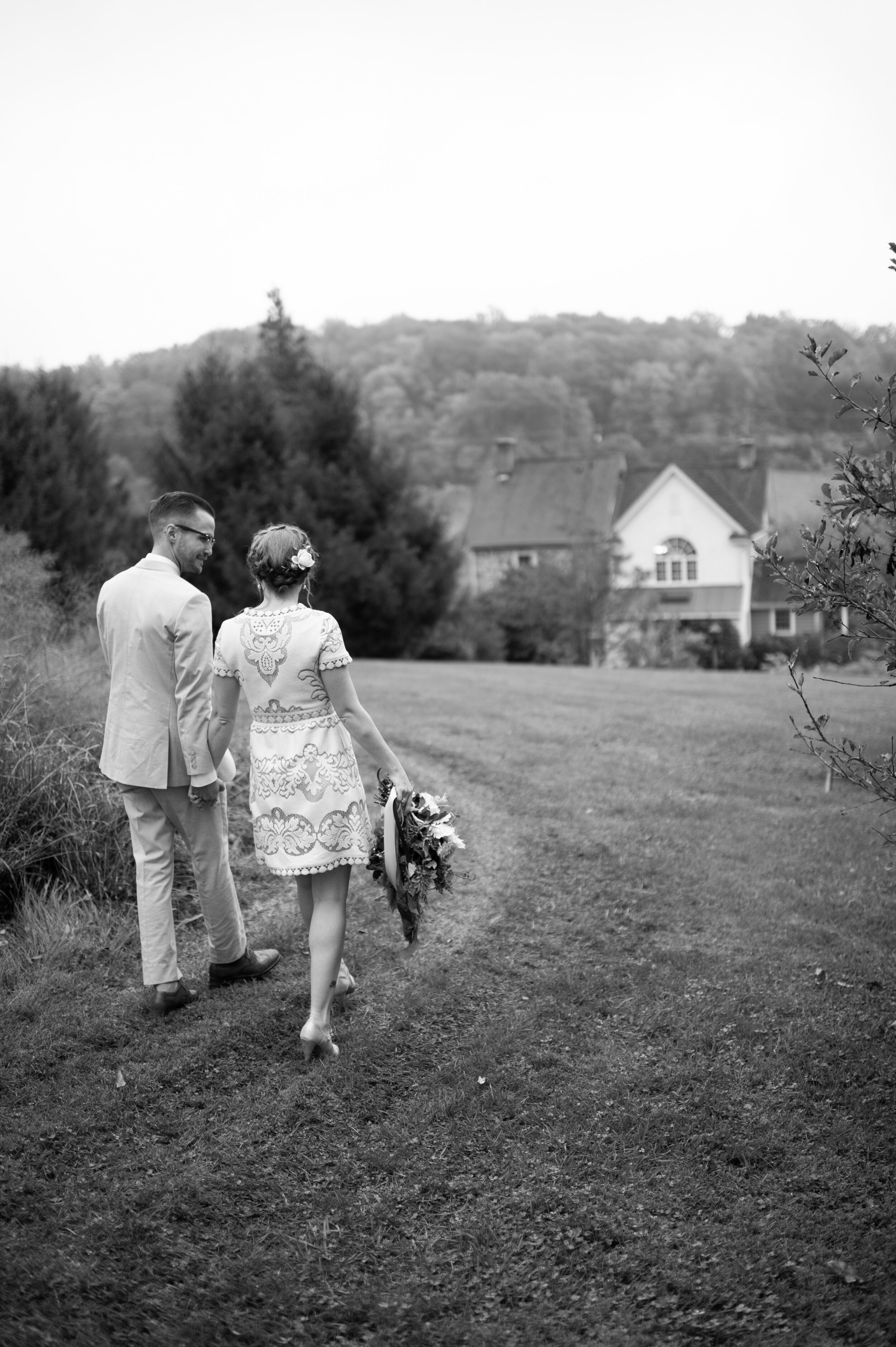 JulieCate_Emily & Gregg - Pennsylvania Wedding-4.jpg