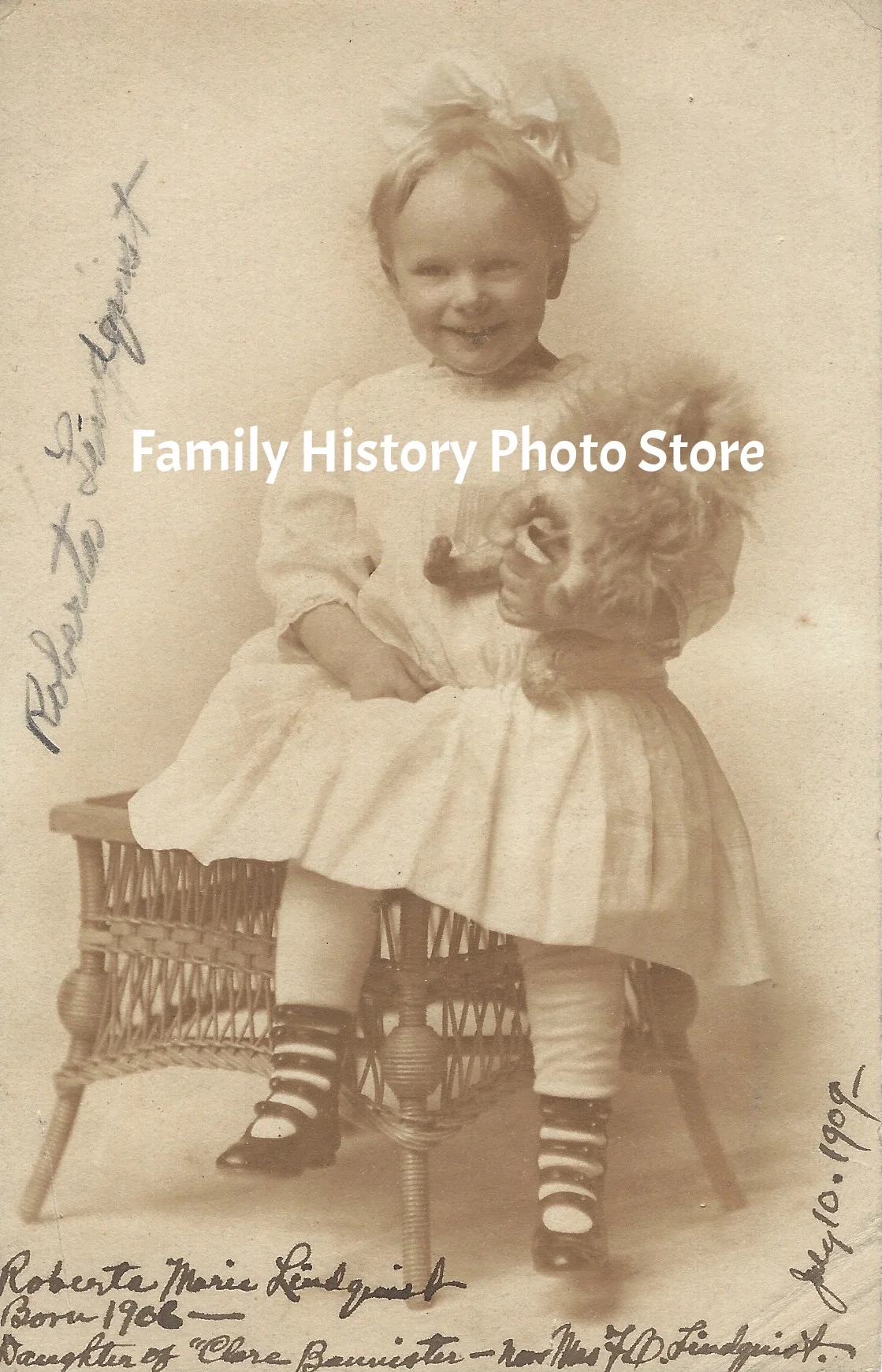 Roberta Marie (Lindquist) Smith