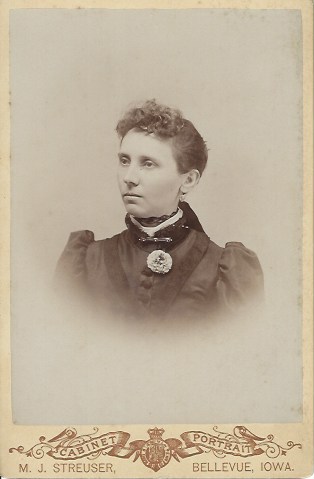 Josephine (Feltes) Gerlach