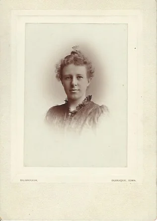 Minna 'Minnie' (Junkerman) Kinney