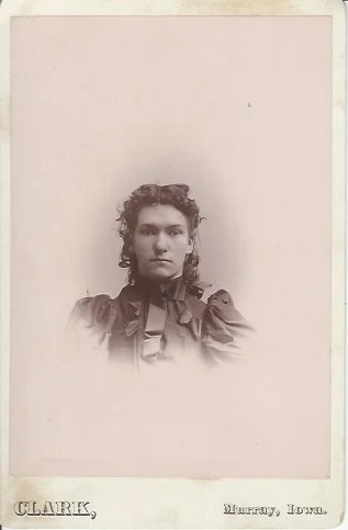 Minnie (Burgus) Riggle