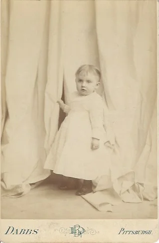 Winifred Hibbard (Phillips) Buck