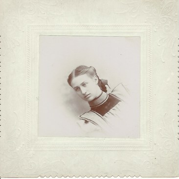 Della E (Young) (Alger) Roberts