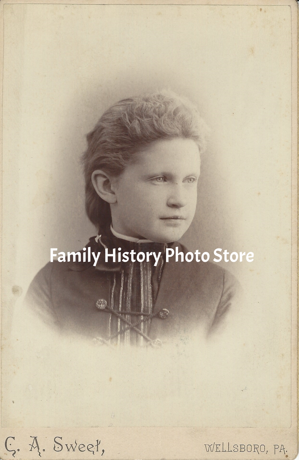 Lynette 'Nettie' Field