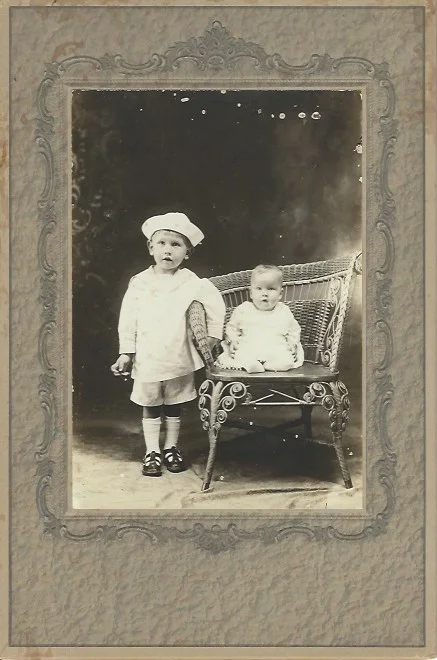 Everette Vann Chet William