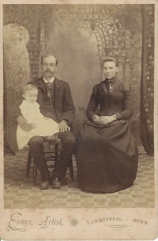 Ida E (Hinze) Britsch