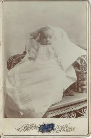 Taylor Zollars Courtright