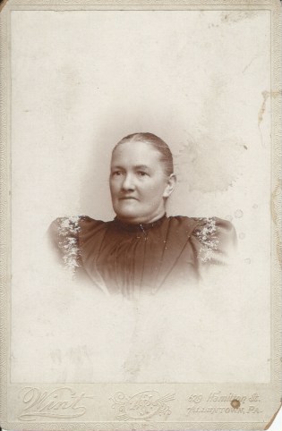 Cecelia 'Celia' (Geissinger) Roth