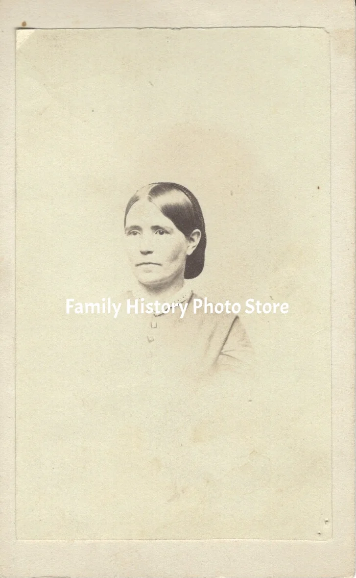 Mary E (Ford) Shoemaker